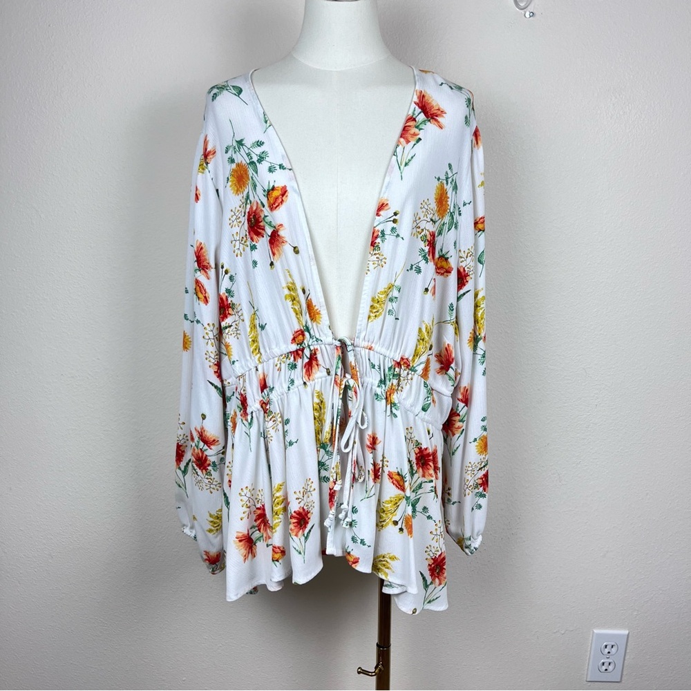 Torrid Kimono Womens 3X Cropped Tie Front Floral Cottagecore Bohemian Boho